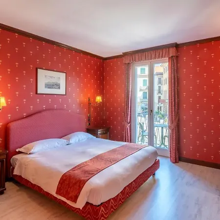 Otel Du 3*